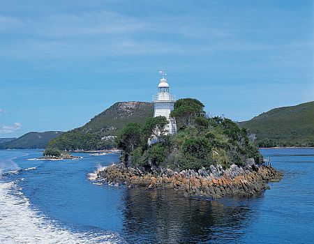 Bonnet Island Lighthouse